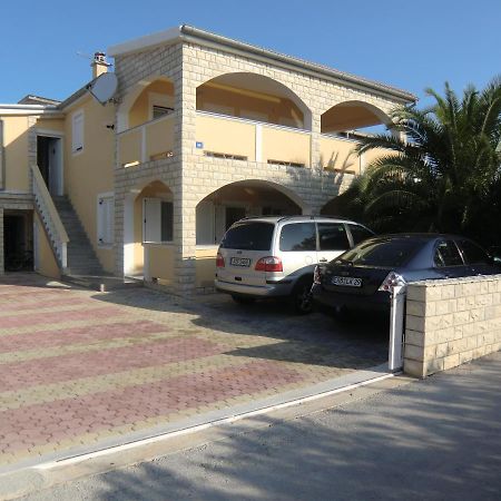 Ferien Haus Evita Auf Insel Vir - Wohnung I Exterior foto